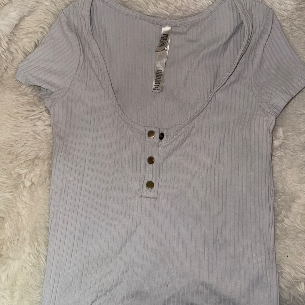 VS Top